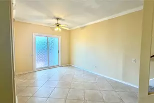 11710 Southlake Dr, Houston, TX 77077 - Photo 12