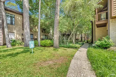 11711 Memorial Drive #135, Houston, TX 77024 - Photo 36