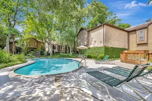11711 Memorial Dr, Houston, TX 77024 - Photo 32
