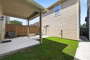 4671 Trembling Forest Ln, Houston, TX 77092 - Photo 40