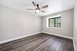 13725 W 6th St, Santa Fe, TX 77517 - Photo 28