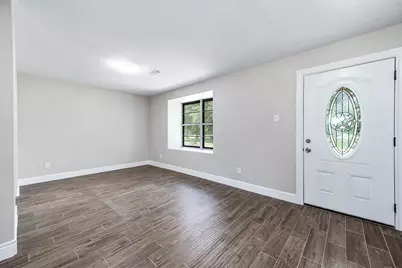 13725 W 6th Street, Santa Fe, TX 77517 - Photo 8
