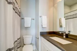5711 Larkin St, Houston, TX 77007 - Photo 20