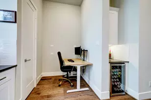 5711 Larkin St, Houston, TX 77007 - Photo 10