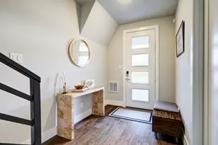 5711 Larkin St, Houston, TX 77007 - Photo 2
