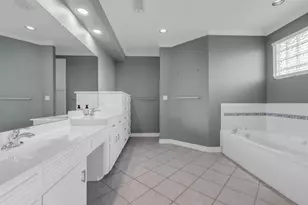 1323 Wahini St, Tiki Island, TX 77554 - Photo 22