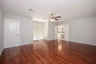 201 Vanderpool Ln, Houston, TX 77024 - Photo 24
