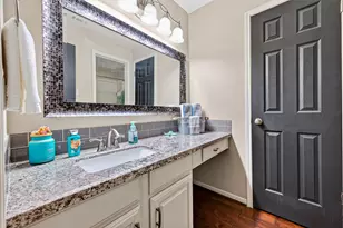 1615 Ainsdale Dr, Houston, TX 77077 - Photo 22