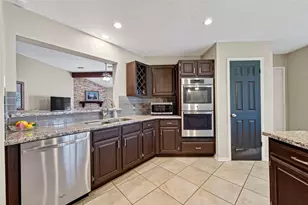 1615 Ainsdale Dr, Houston, TX 77077 - Photo 14