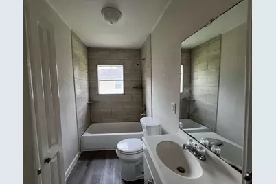 8606 Prairie View Drive, Houston, TX 77088 - Photo 14