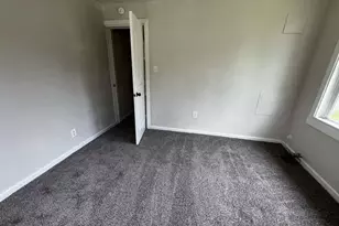 8606 Prairie View Dr, Houston, TX 77088 - Photo 10