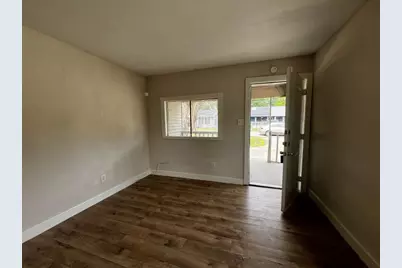 8606 Prairie View Drive, Houston, TX 77088 - Photo 2