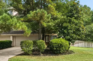 2 Stone Arrow Pl, The Woodlands, TX 77382 - Photo 26