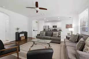 2 Stone Arrow Pl, The Woodlands, TX 77382 - Photo 6