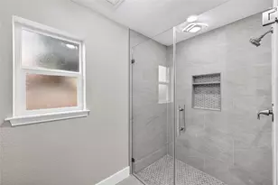 12303 Shelwick Dr, Houston, TX 77031 - Photo 10