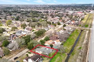 12303 Shelwick Dr, Houston, TX 77031 - Photo 32