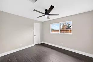 12303 Shelwick Dr, Houston, TX 77031 - Photo 18