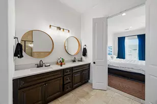 11009 Upland Forest Dr, Houston, TX 77043 - Photo 22