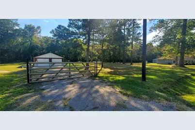 302 Waterfall Drive, Huffman, TX 77336 - Photo 12