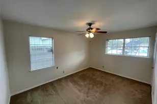 7158 Sharpview Dr, Houston, TX 77074 - Photo 20