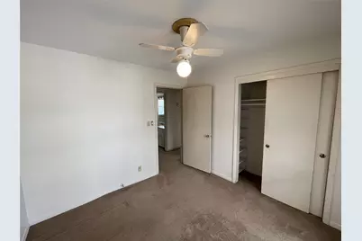 7158 Sharpview Drive, Houston, TX 77074 - Photo 24