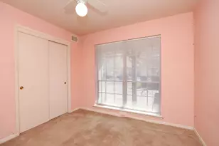 7158 Sharpview Dr, Houston, TX 77074 - Photo 20