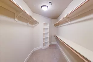 58 Briar Hollow Ln, Houston, TX 77027 - Photo 16
