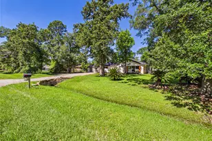 11515 Iberia Dr, Houston, TX 77065 - Photo 2