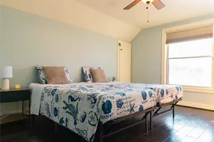 146 Tamana Dr, Galveston, TX 77554 - Photo 30