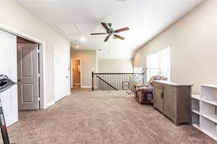 403 Marina View Dr, Webster, TX 77598 - Photo 40