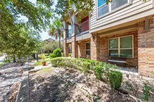 403 Marina View Dr, Webster, TX 77598 - Photo 2