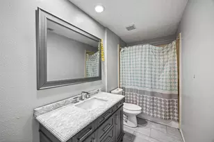 48 Brighton Ct, Missouri City, TX 77459 - Photo 10