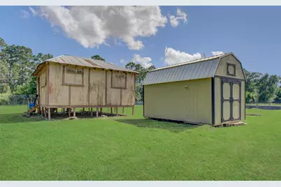 706 Cr 3141 E, Cleveland, TX 77327 - Photo 8
