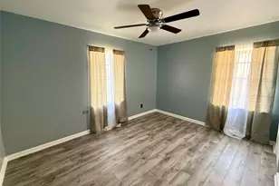 411 Elaine St, La Marque, TX 77568 - Photo 14