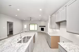 18619 Serapis St, Fresno, TX 77545 - Photo 12