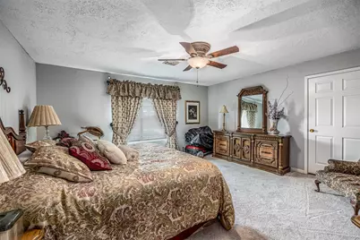 803 Sharon Lane, Baytown, TX 77521 - Photo 30