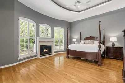 55 Benton Woods Circle, The Woodlands, TX 77382 - Photo 14