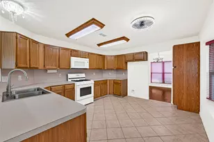 3234 Lee Circle, Pearland, TX 77581 - Photo 12