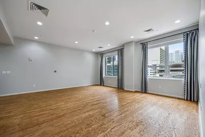 914 Main Street #910, Houston, TX 77002 - Photo 2