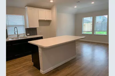 8803 Mugwort, Rosenberg, TX 77469 - Photo 2