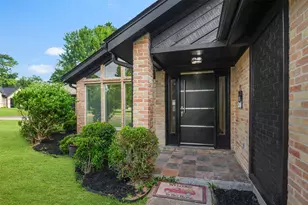 12014 Rainforest Ln, Montgomery, TX 77356 - Photo 2