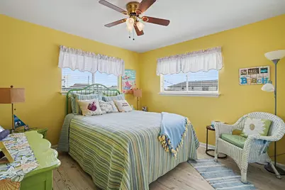 192 Barracuda Street, Bayou Vista, TX 77563 - Photo 20