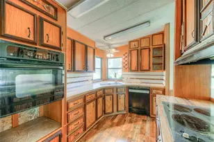 119 Monticello St, Trinity, TX 75862 - Photo 6