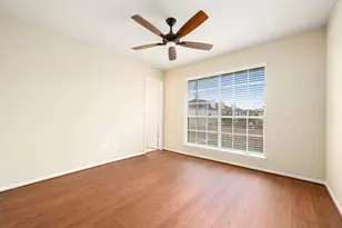 7575 Cambridge St, Houston, TX 77054 - Photo 18
