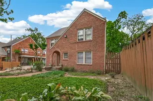 1807 Crocker St, Houston, TX 77006 - Photo 2