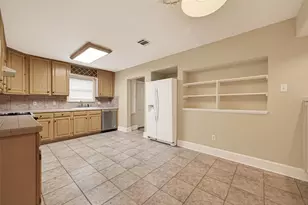 1807 Crocker St, Houston, TX 77006 - Photo 2