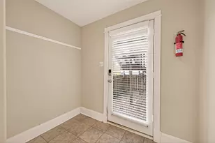 1807 Crocker St, Houston, TX 77006 - Photo 14