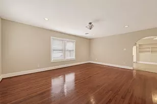 1807 Crocker St, Houston, TX 77006 - Photo 1