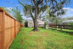508/510 Clarence St, Tomball, TX 77375 - Photo 24