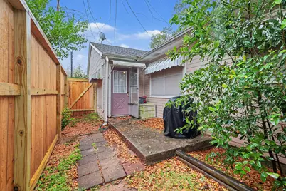 508/510 Clarence Street, Tomball, TX 77375 - Photo 22